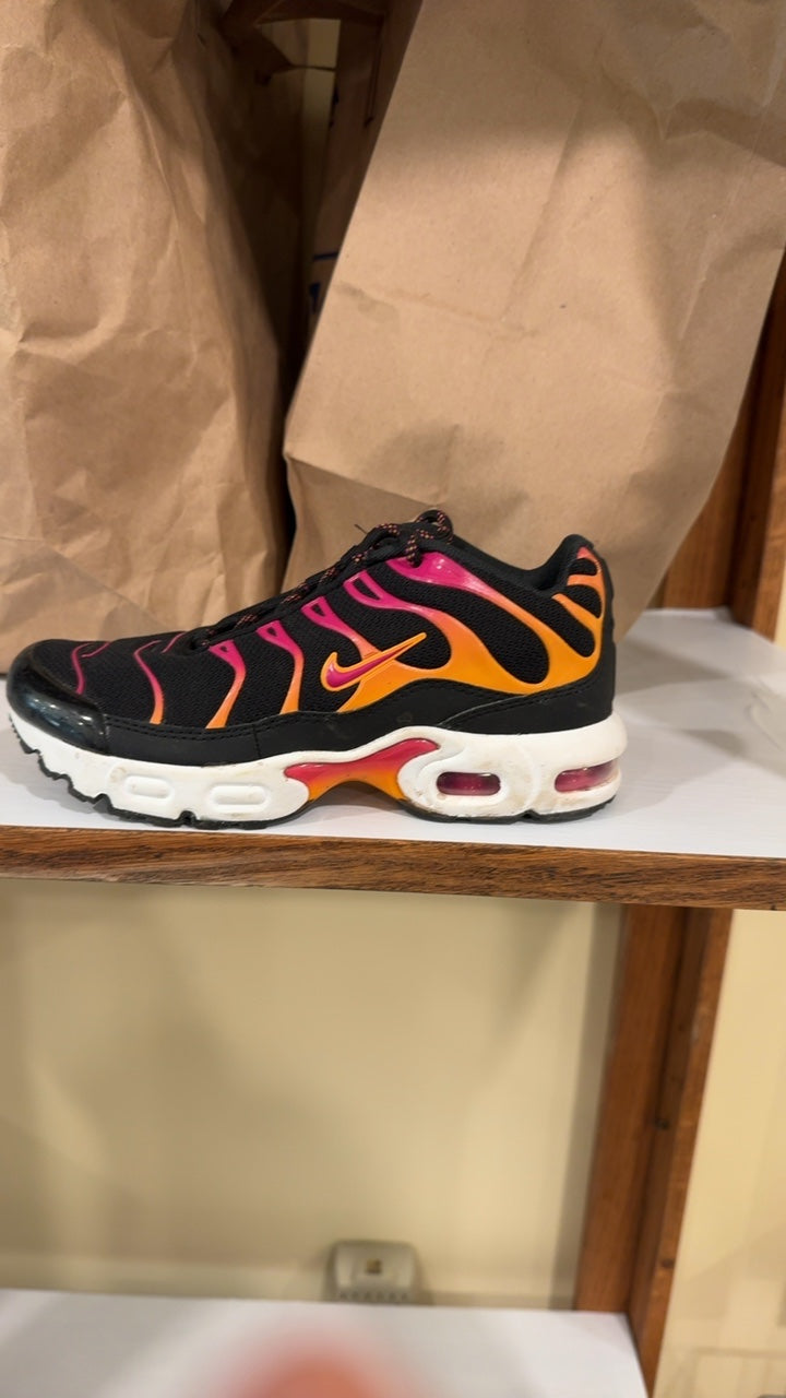 Nike Sneakers 2Y Black, Pink, Orange, White