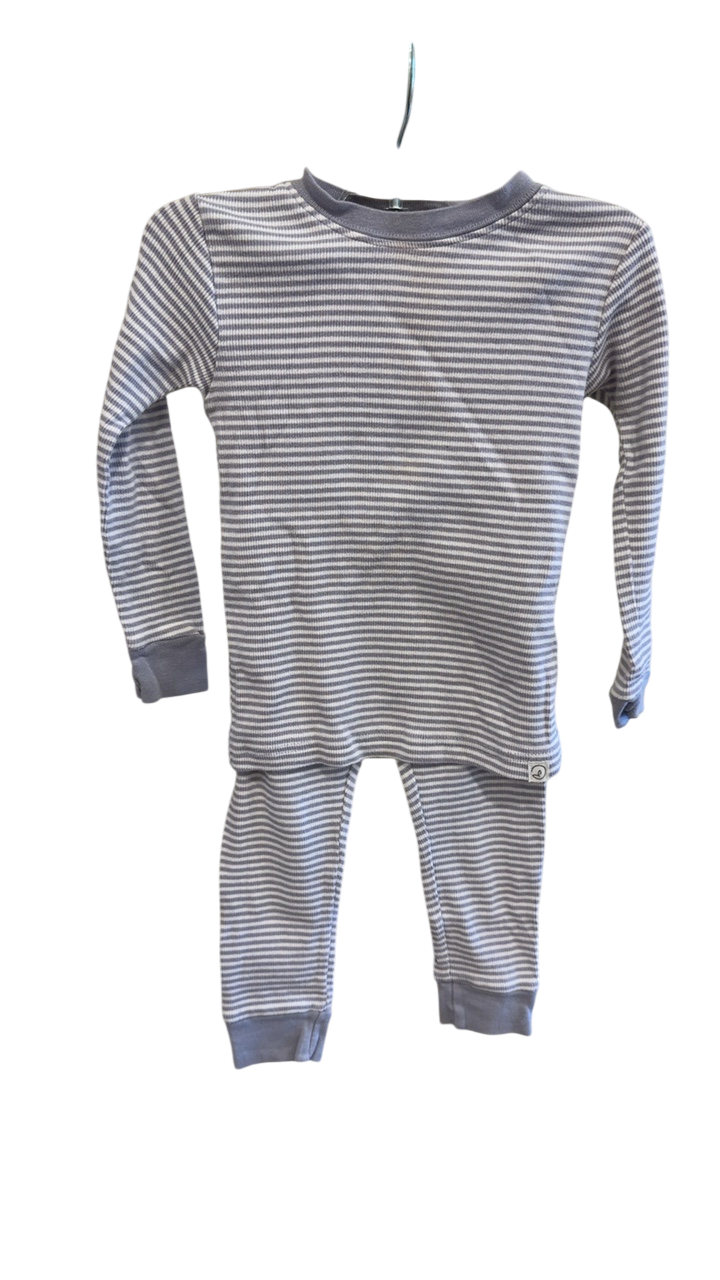 Little Planet Pajamas 24 months Gray and white striped
