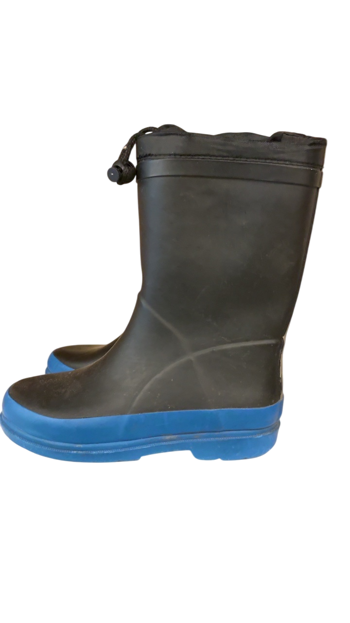 Boots 13 Black and Blue