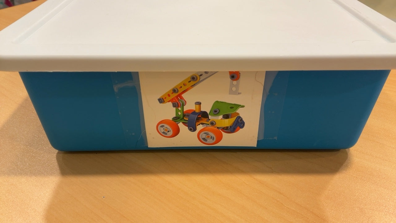 11 in 1 Build and Play Toy (complete)