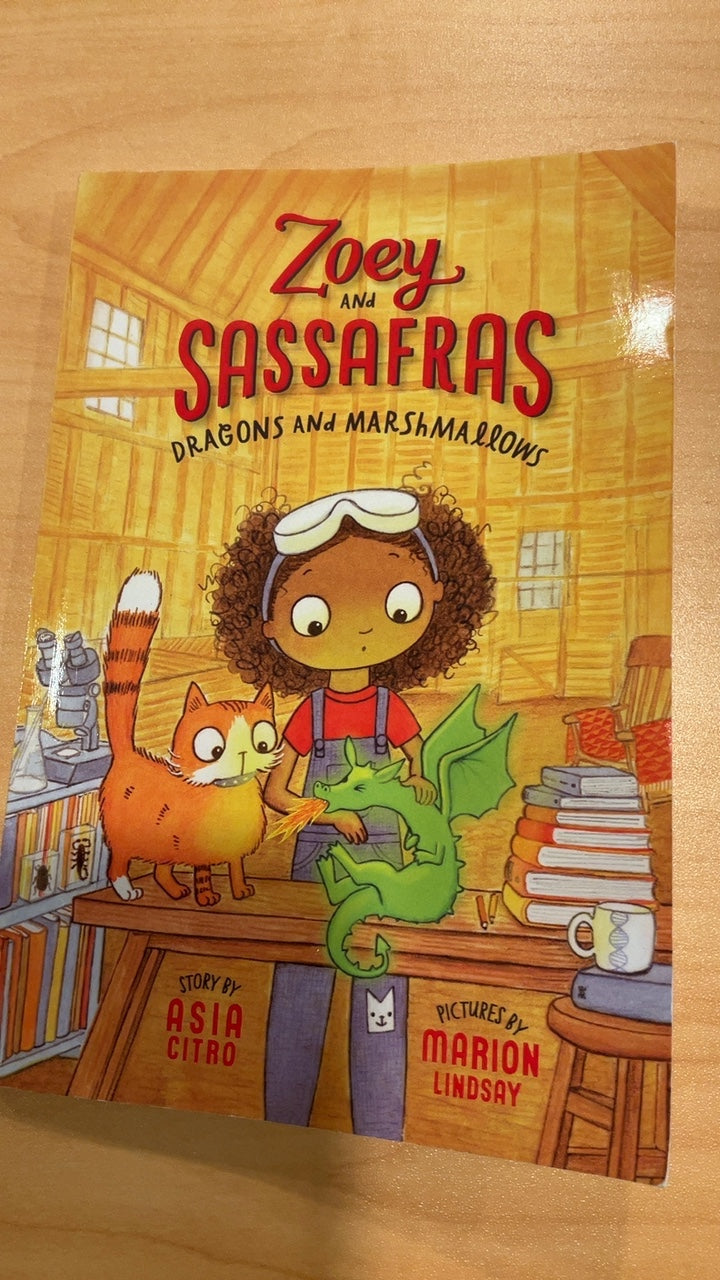 Zoey and Sassafras Book