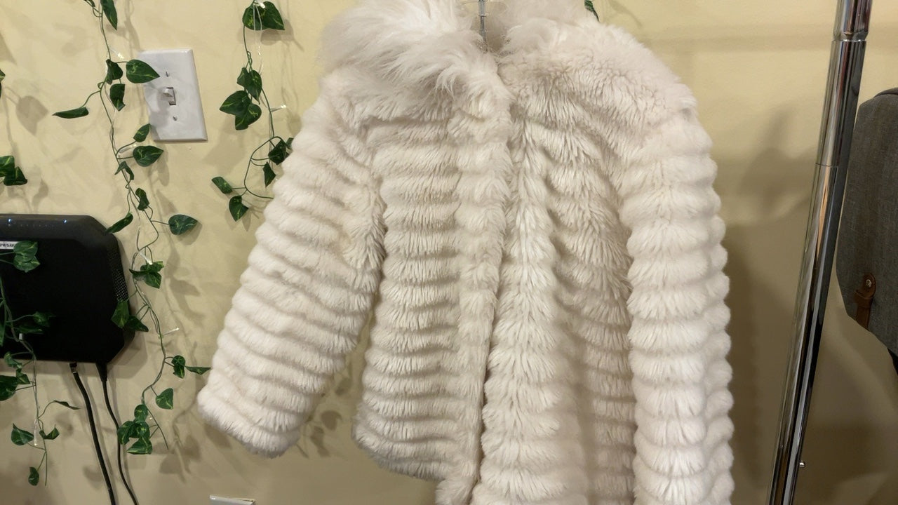Rothschild Faux Fur Coat 4T