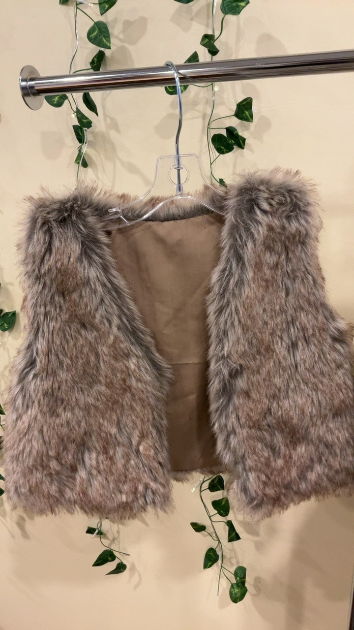 Faux Fur Vest 4T