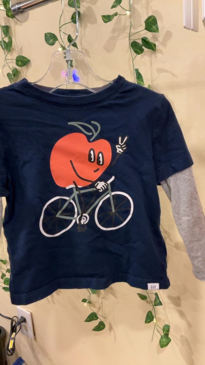 Baby Gap T-Shirt 2 years