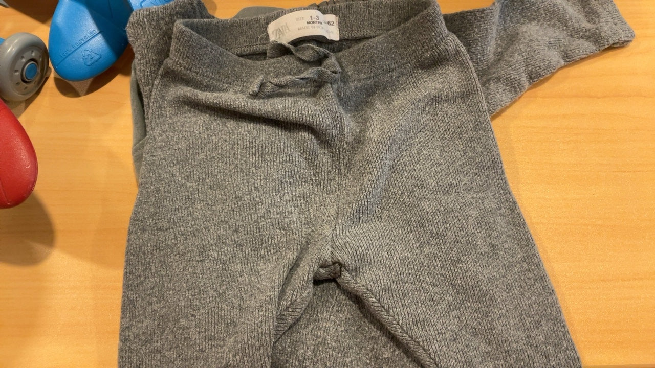 Zara Pants 1-3 months