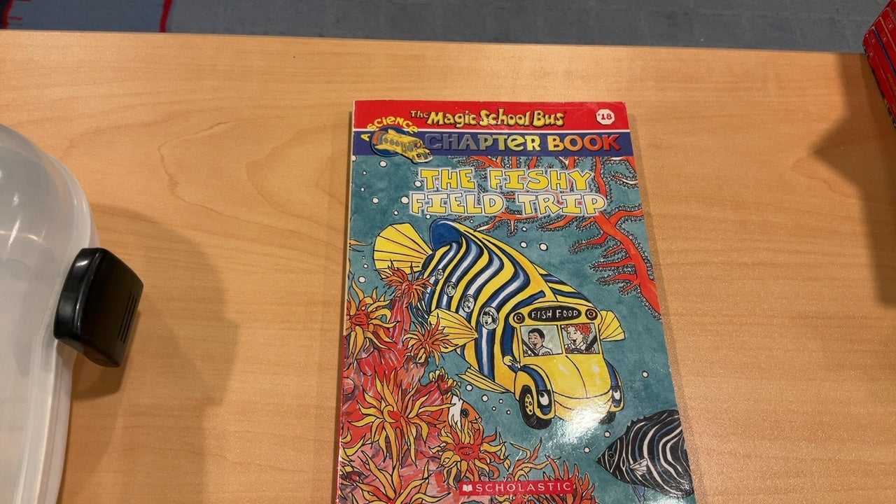 The Magic School Bus Fishy Field Trip Book