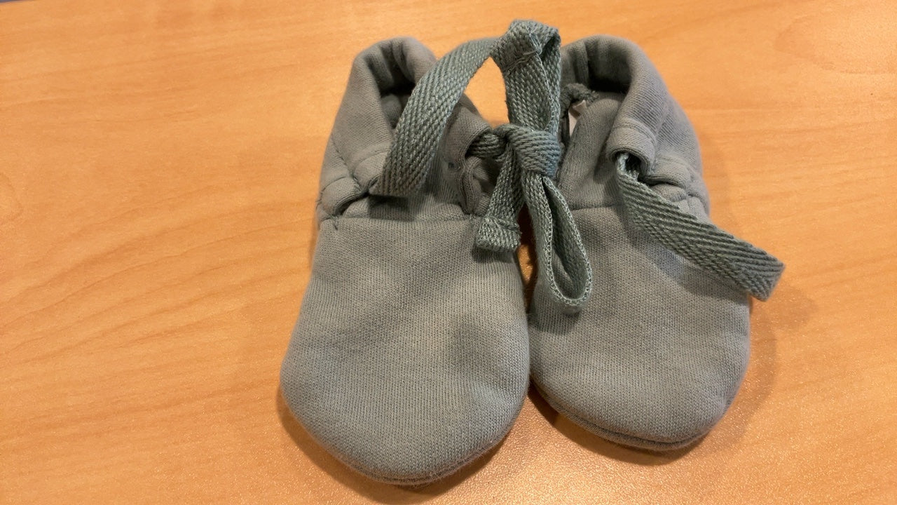 Kate Quinn Booties 0-3 months