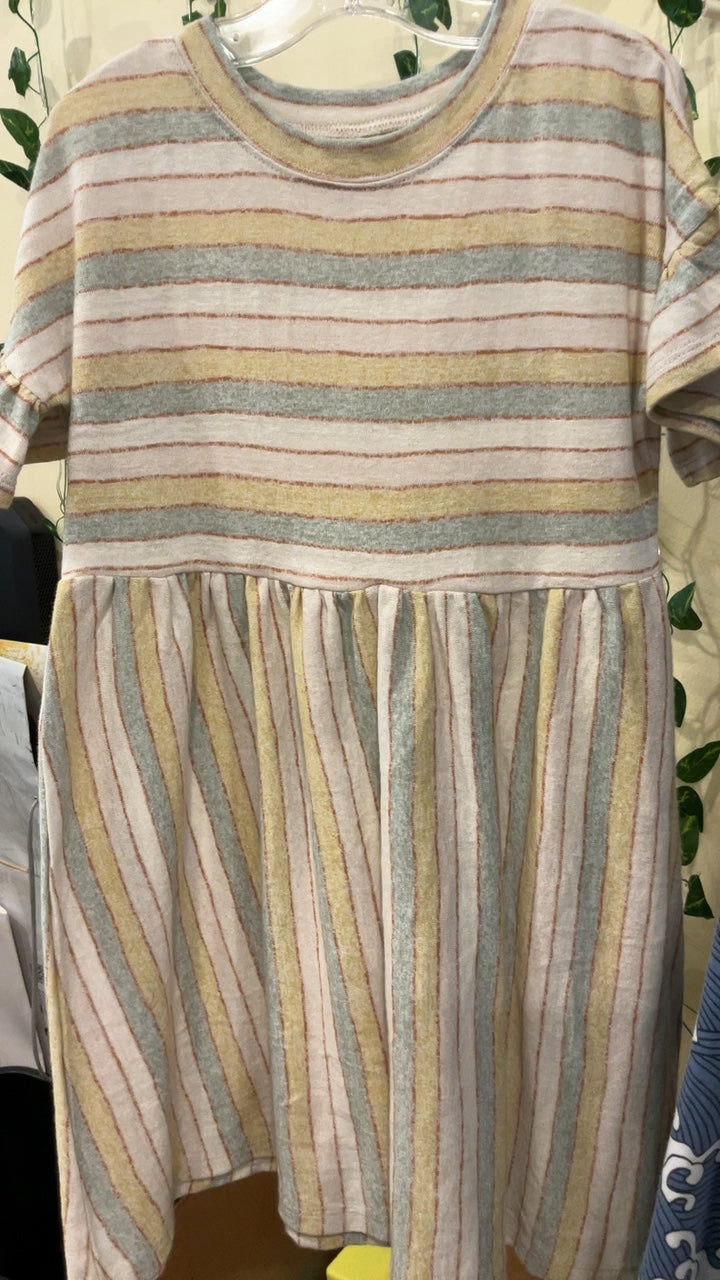Rylee + Cru Dress - Size 6-7