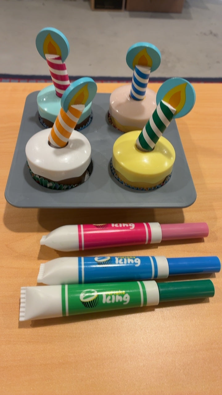 Melissa & Doug Bake & Decorate Wooden Cupcake Kit