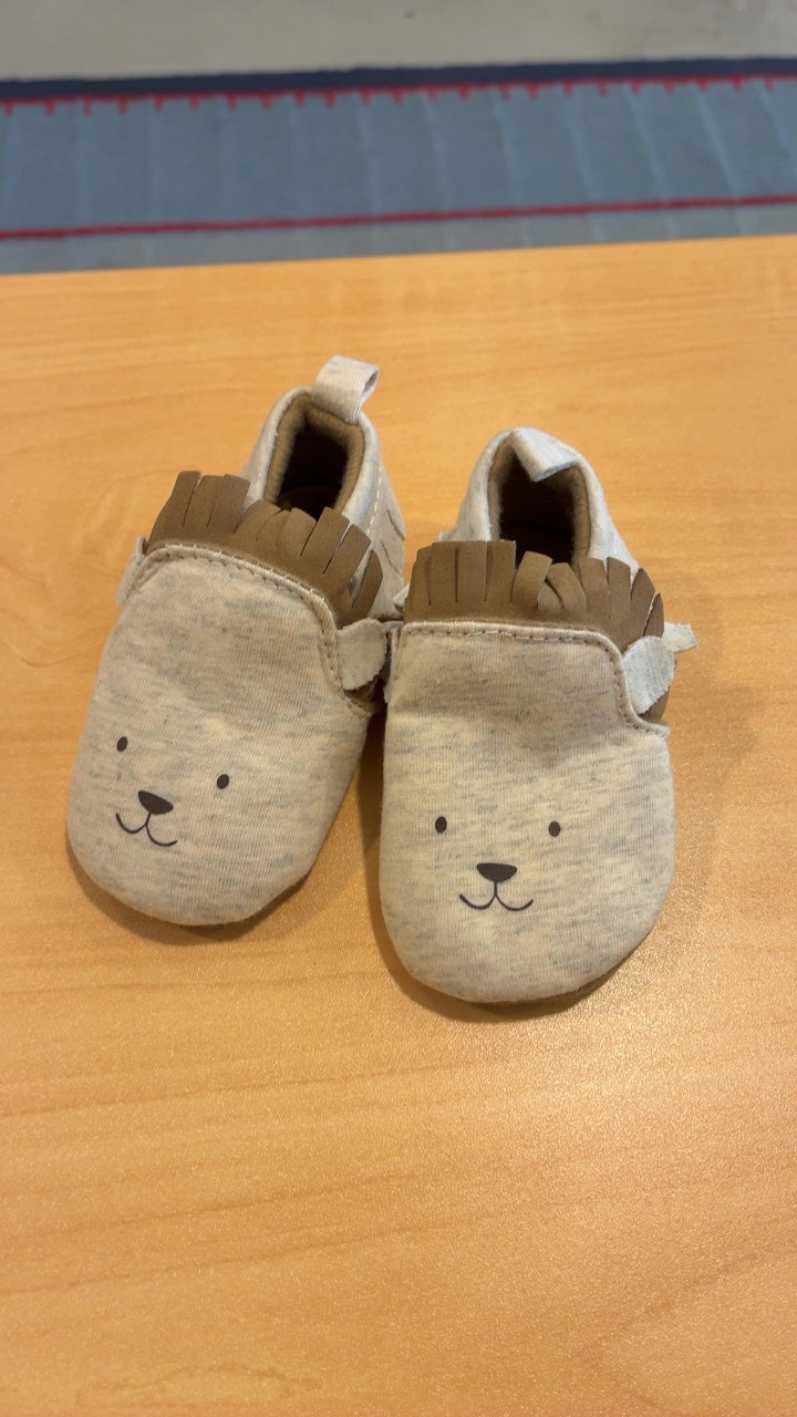 Child of Mine Booties | Size 0-3 months