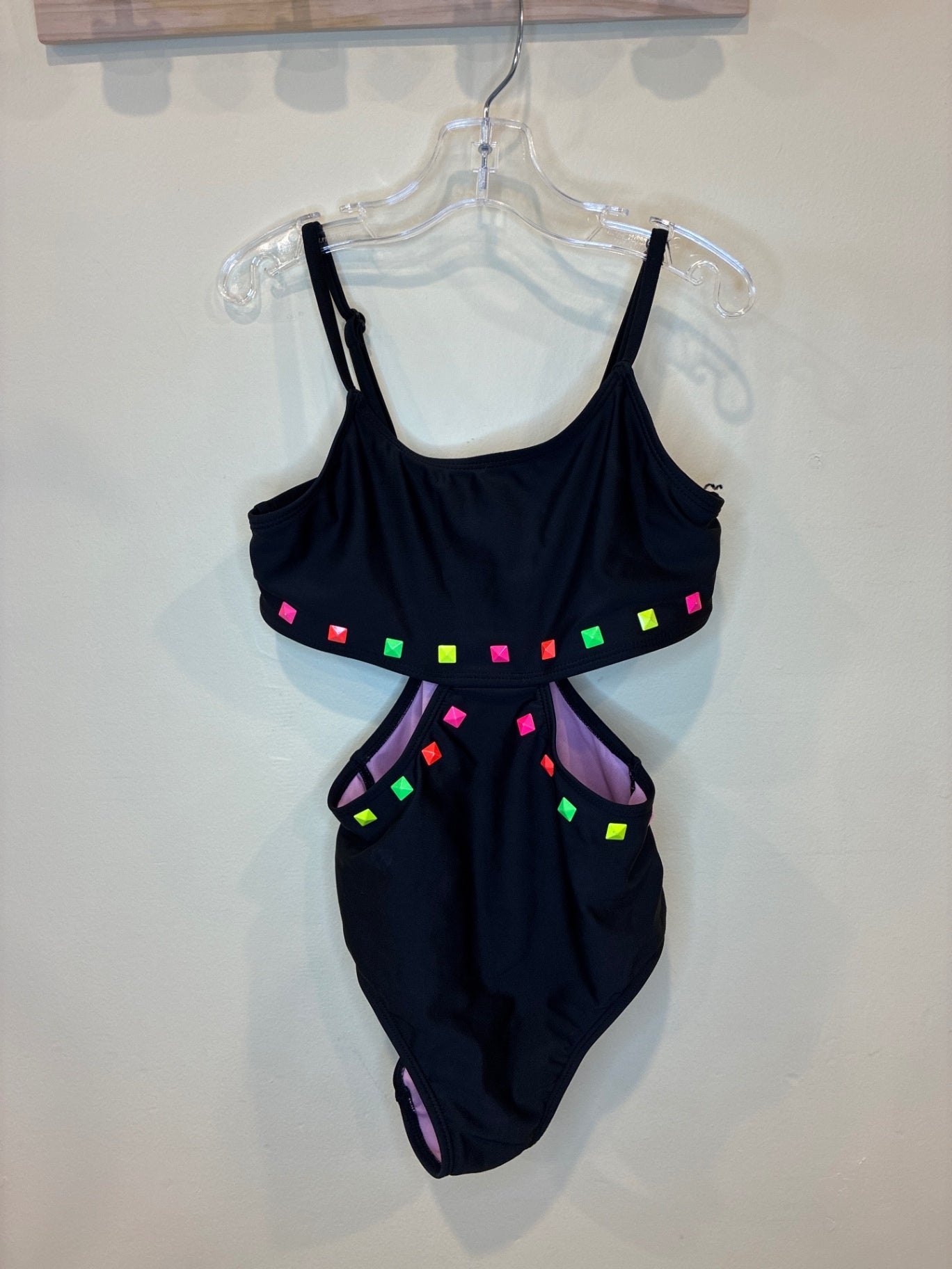 Art Class Swimsuit | Size Medium (8)
