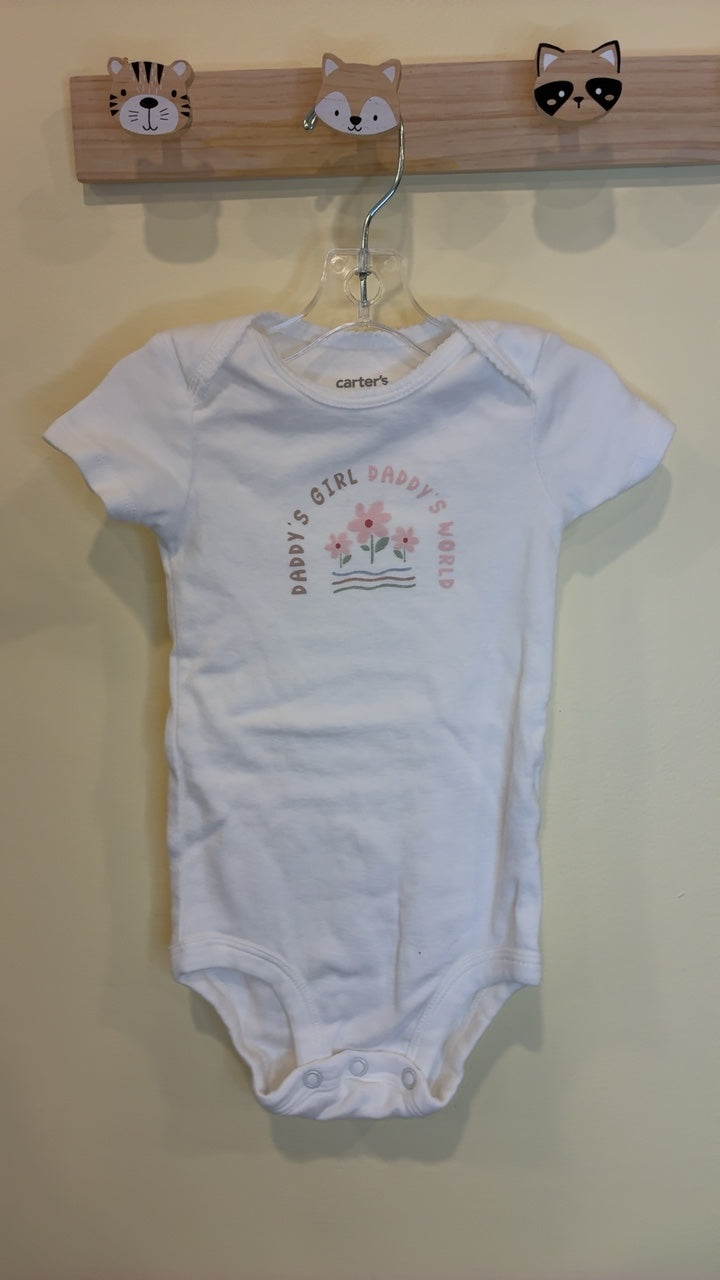 Carter's Bodysuit | Size 9 months