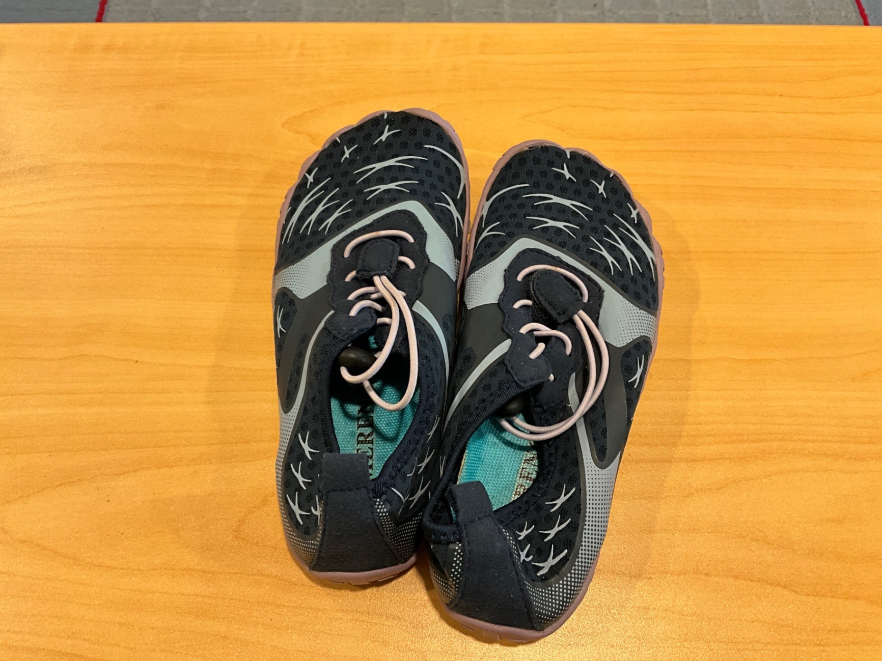 Merence Water Shoes | Size Little Kids 13.5
