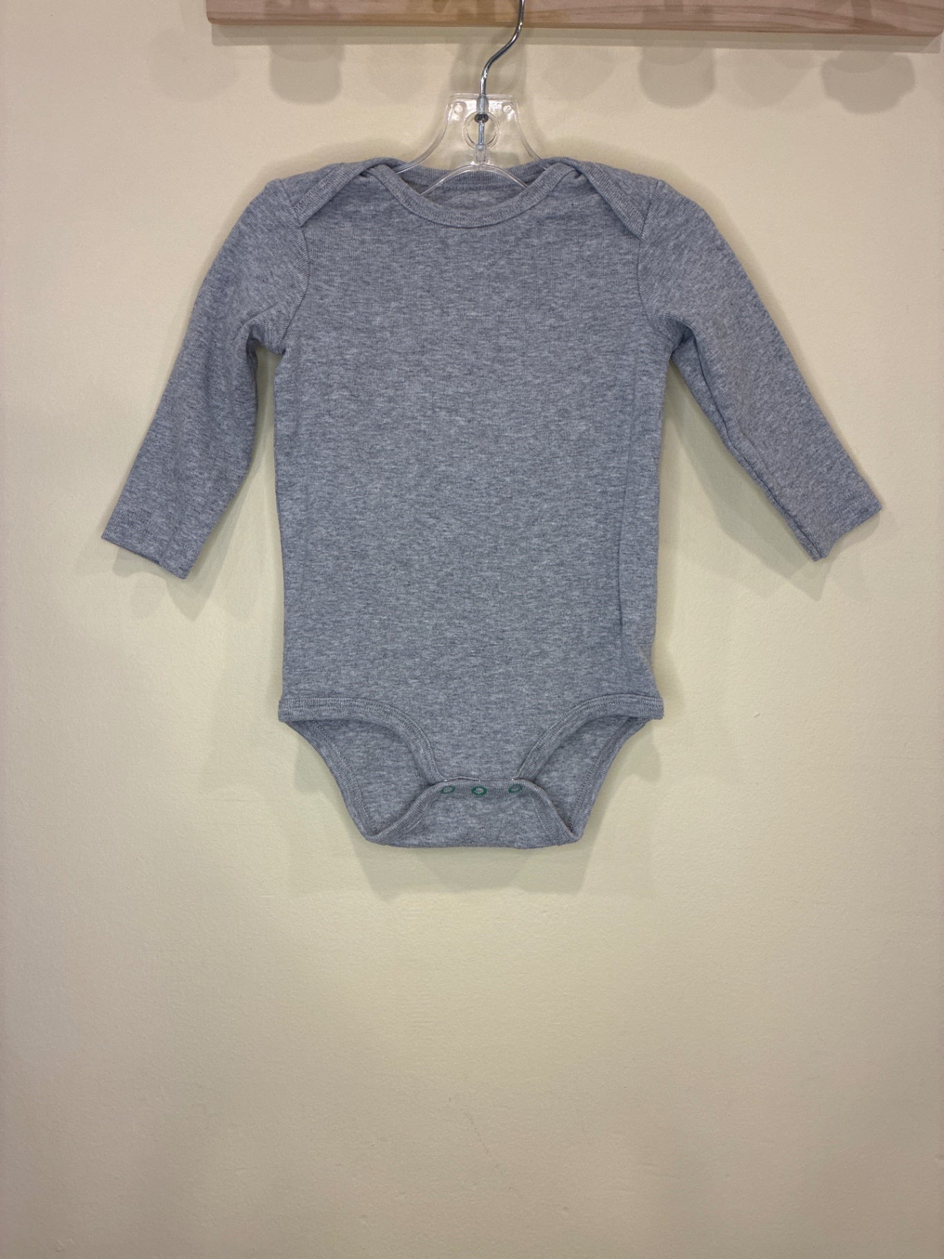 Primay Bodysuit | Size 6-9 months
