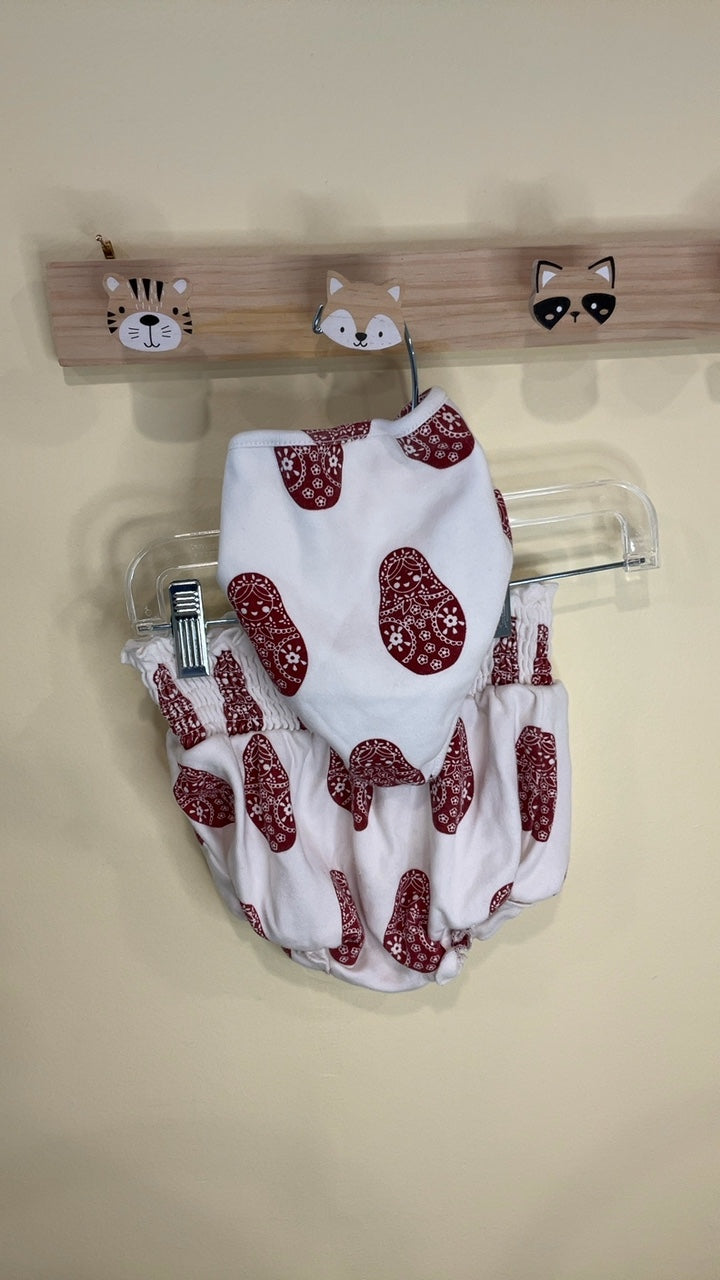 Kate Quinn Shorts + Bib Set | Size 18-24 months