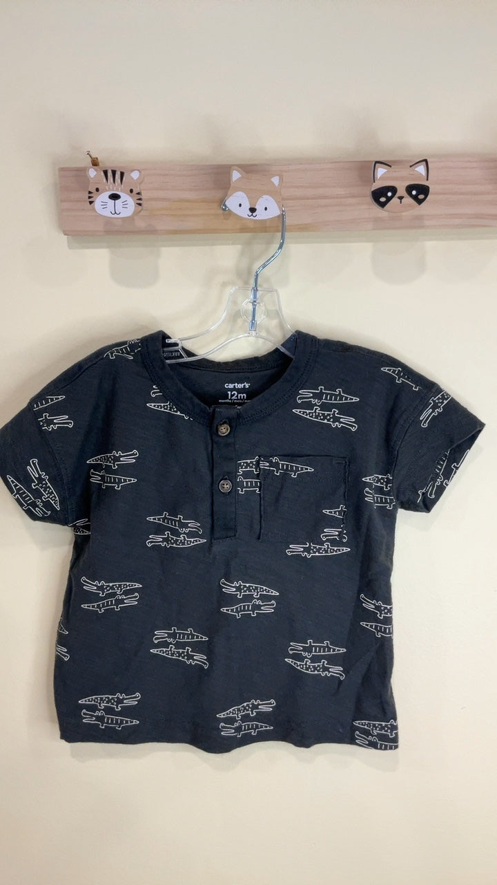 Carter's T-Shirt | Size 12 months