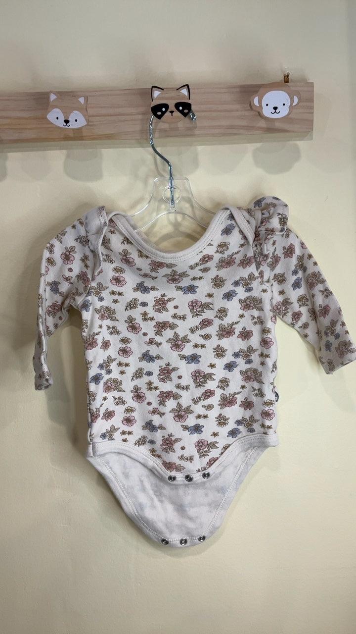 Rabbit + Bear Bodysuit | Size 3-6 months