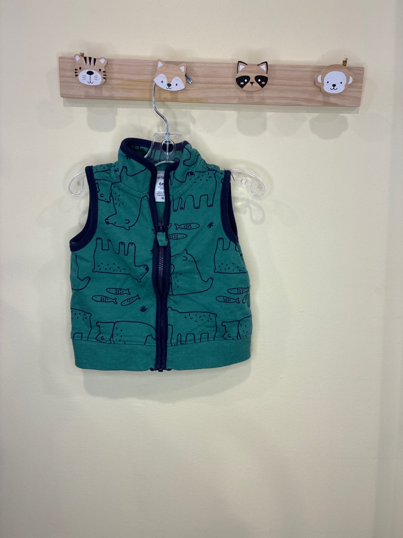 Carter's Vest | Size 6 months