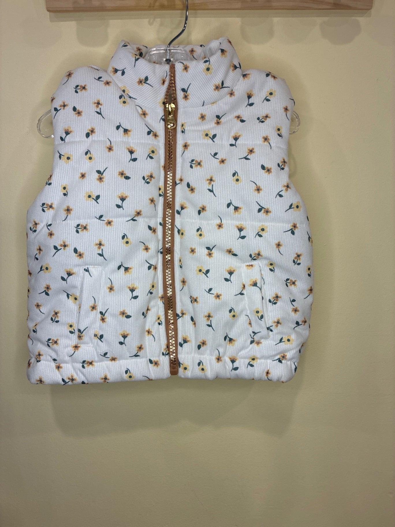 Derek Heart Vest NWOT | Size 5