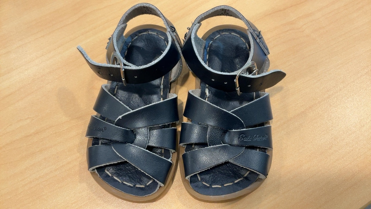 Salt Water Sandals | Little Kids 5