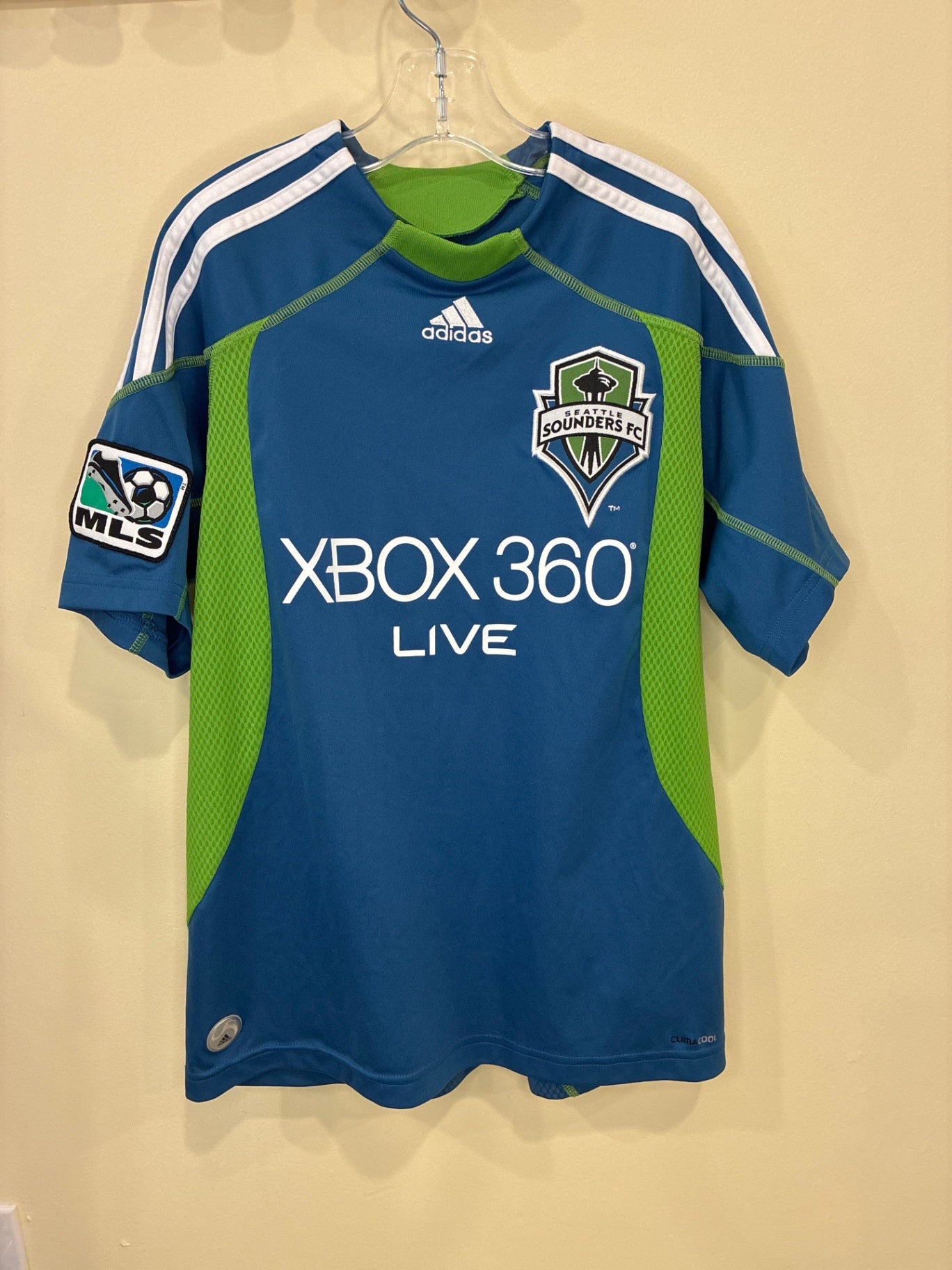 Sounders 2010 Away Jersey | Size Medium