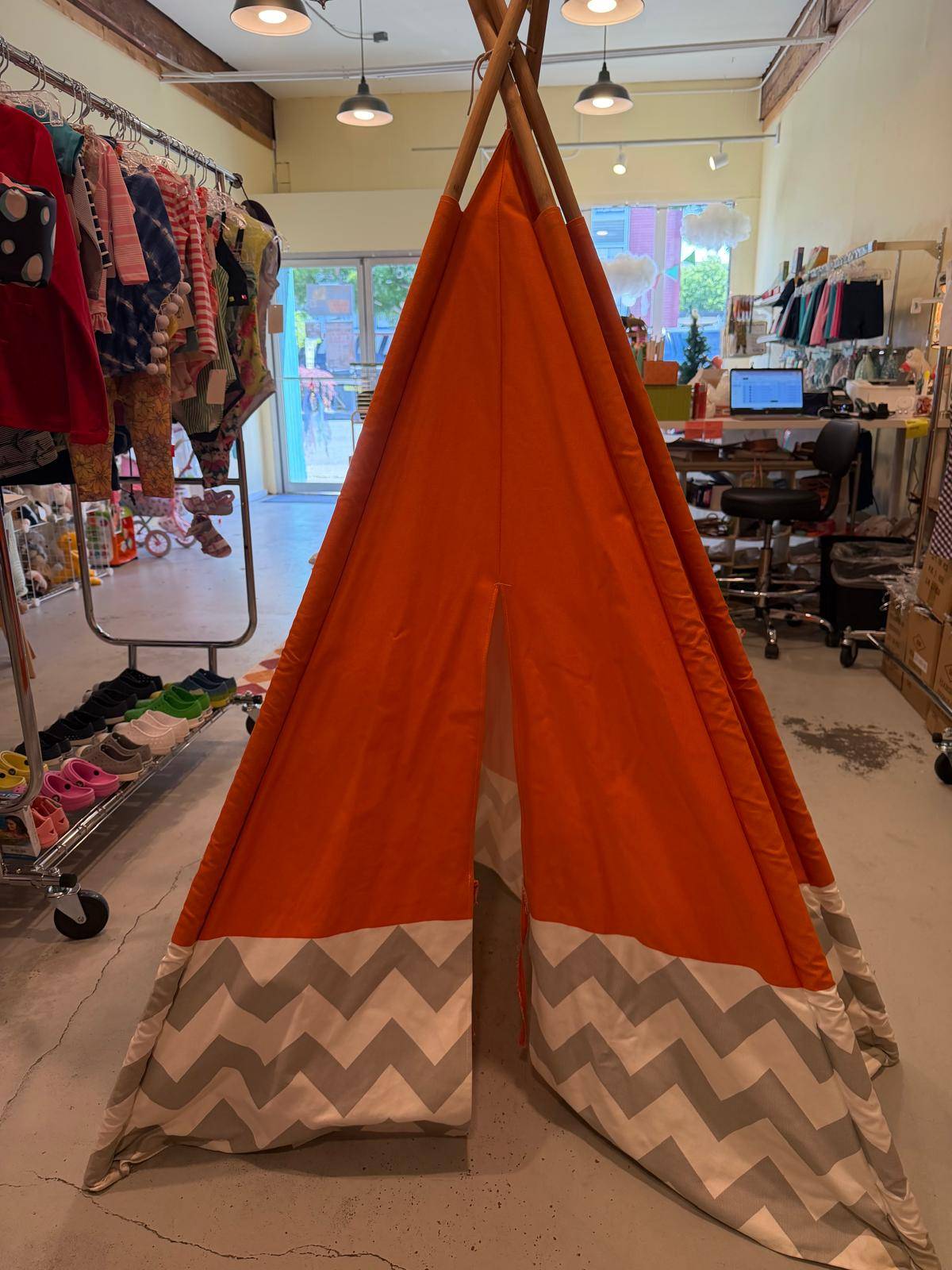 KidKraft | Deluxe Bamboo and Canvas Play Teepee