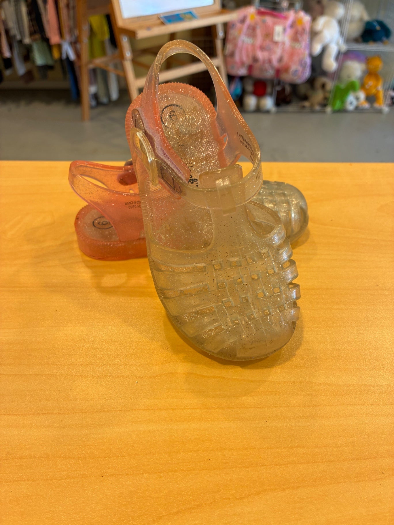 Cat & Jack Sandals | Little Kids 6