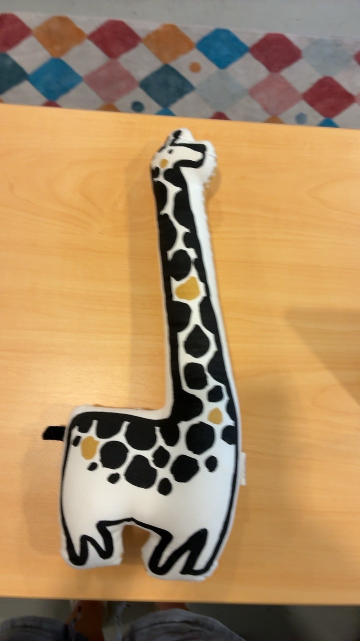 Wee Gallery | Giraffe Pillow 