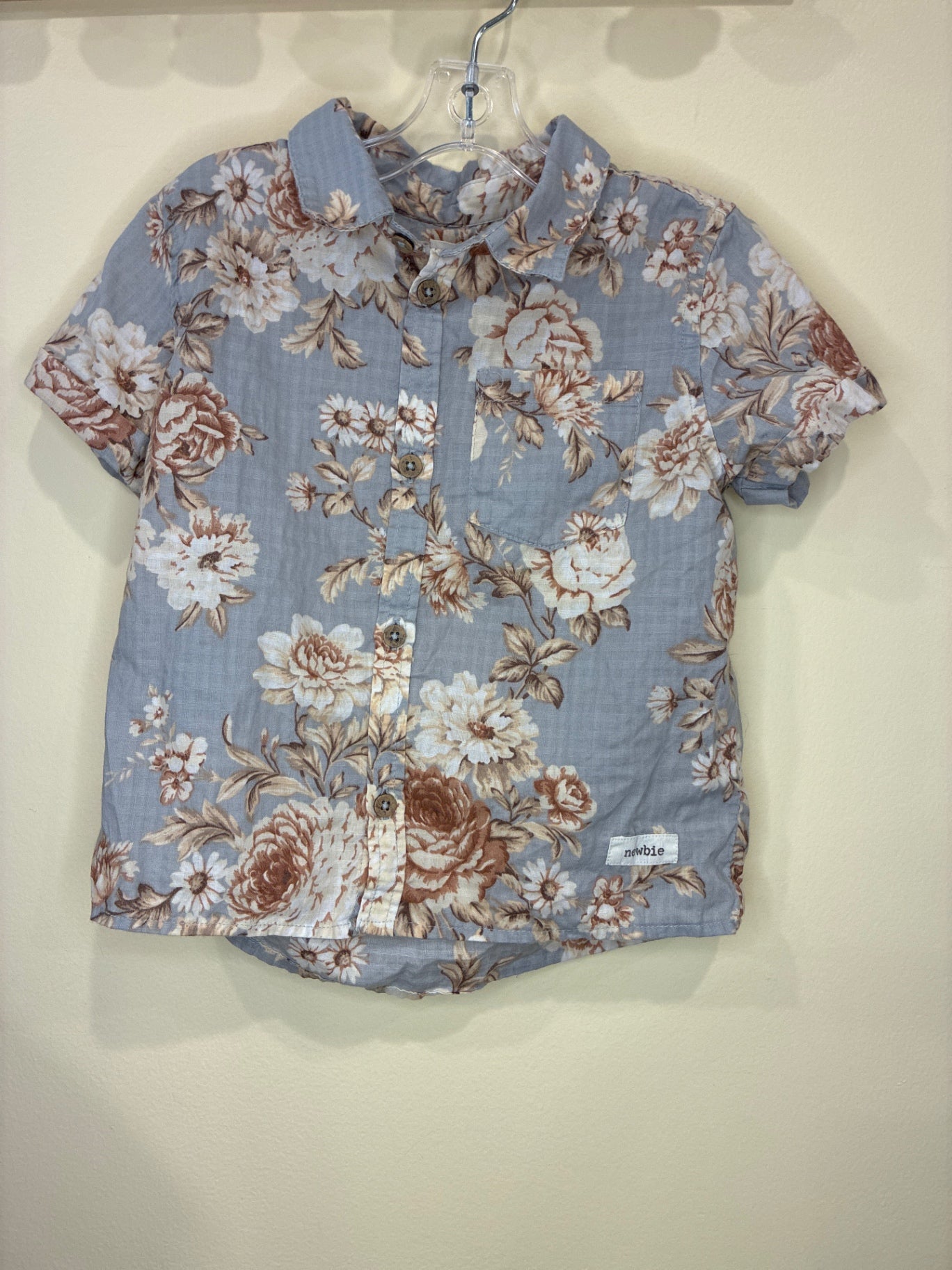 newbie Shirt | Size 12-18 months