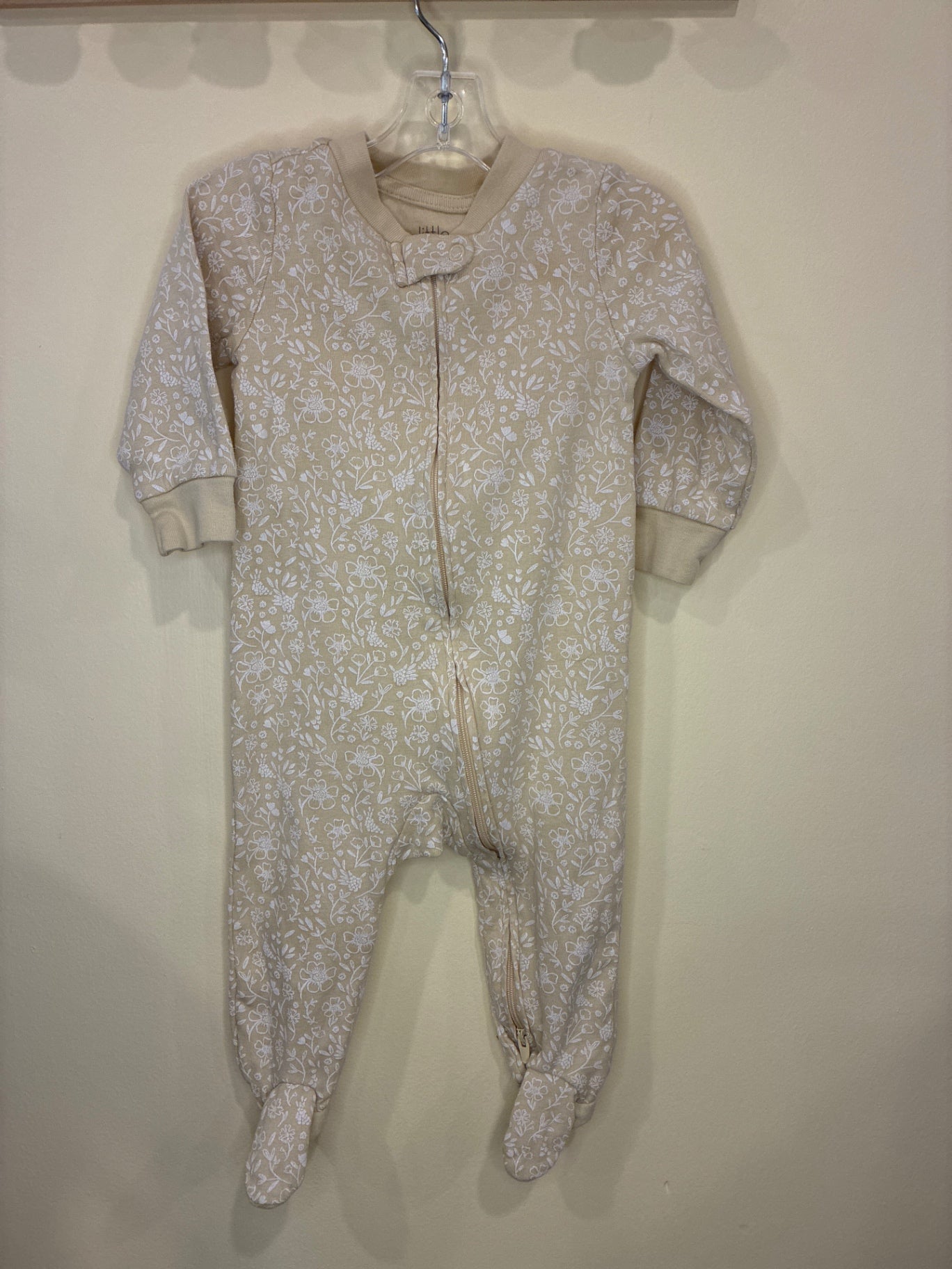 Little Planet Organics by Carter’s Footies | Size 9m