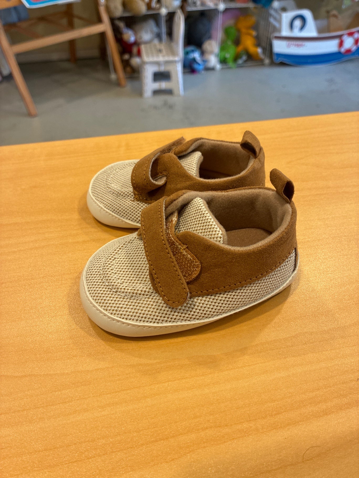 Baby Shoes | Size 6-9 months