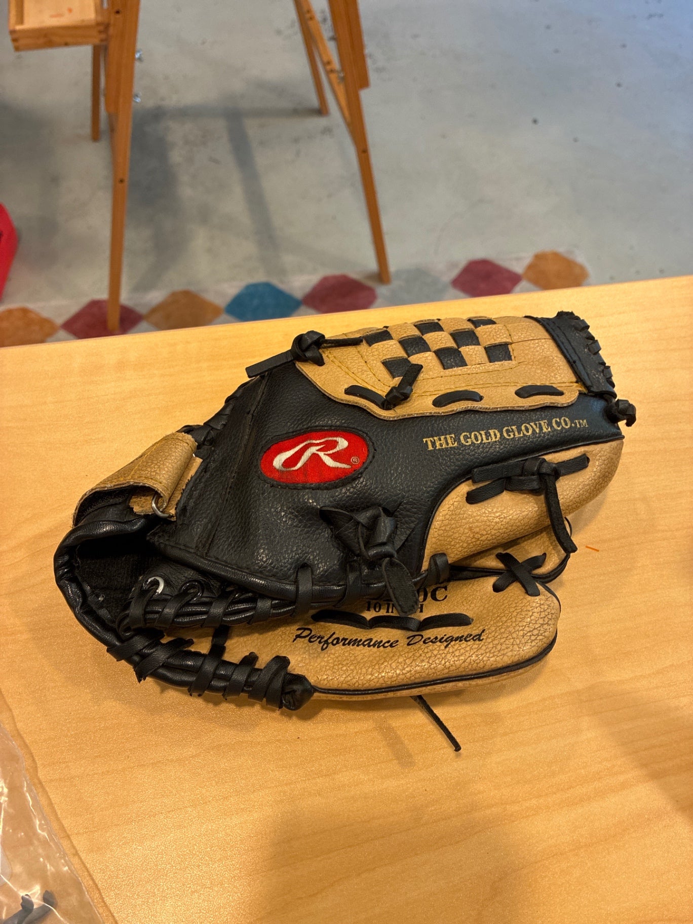 Rawlings Glove | Size 10 inch