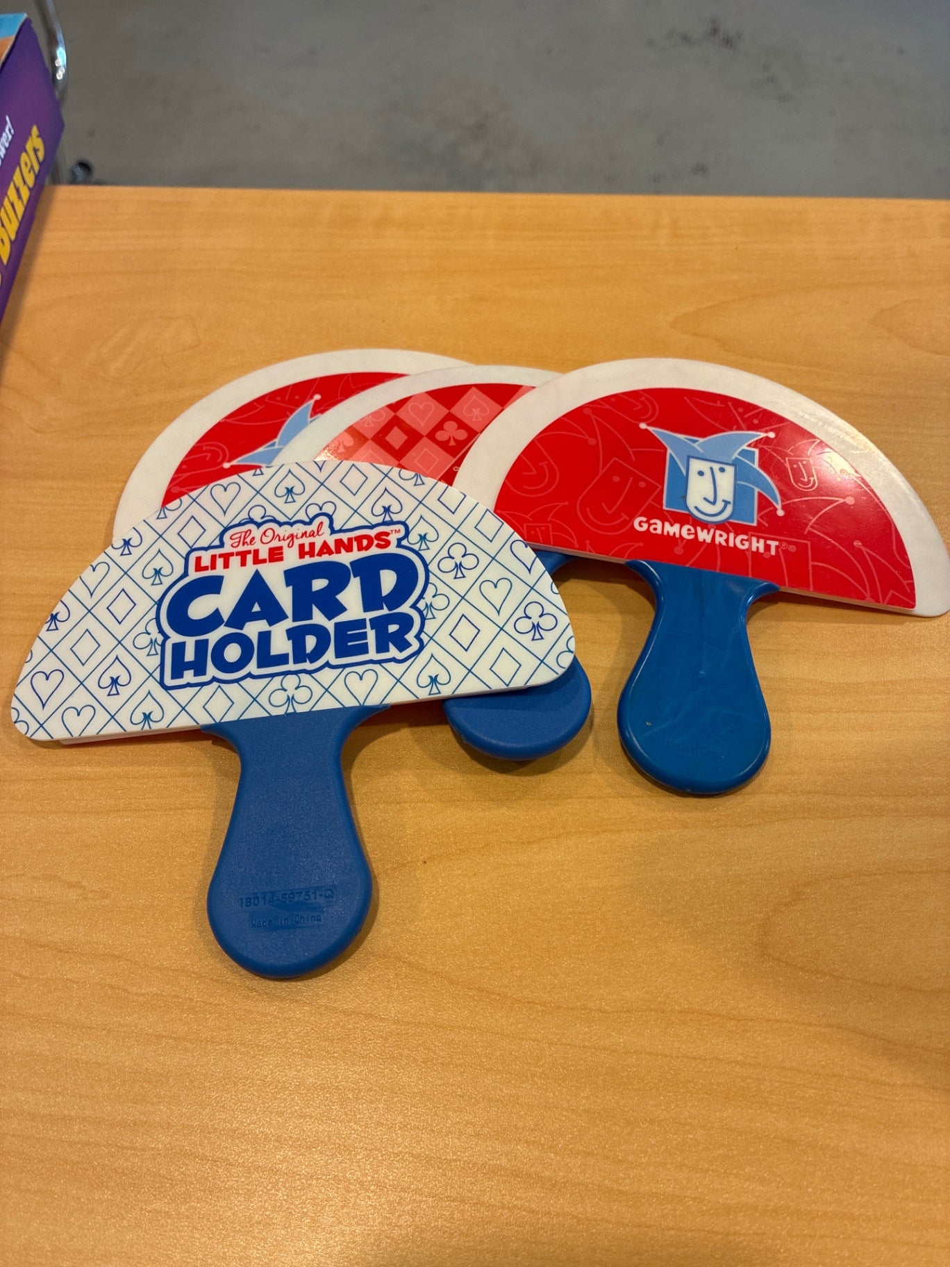 Gamewright | 4 Little Hands Card Holders