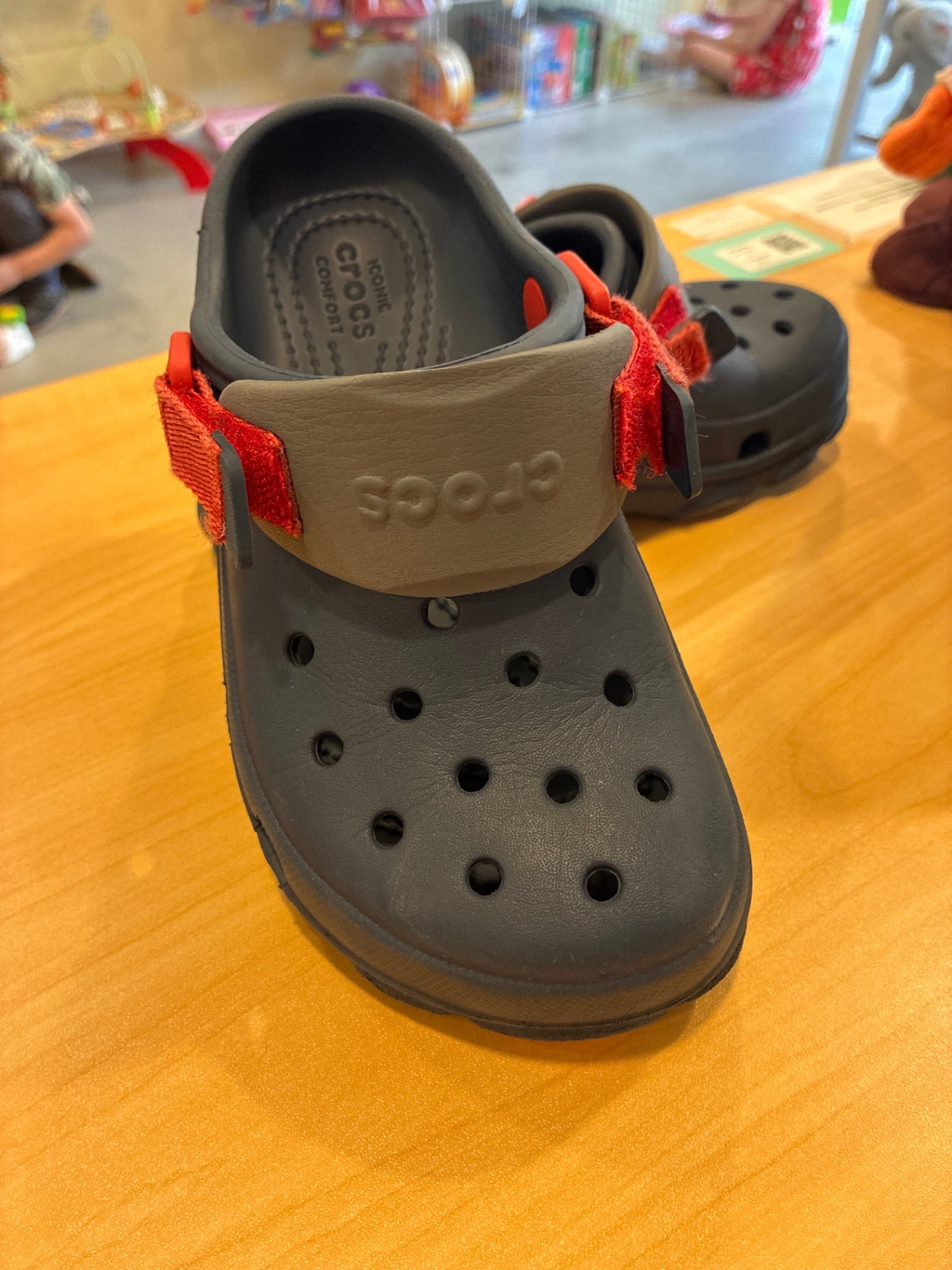 Crocs Shoes | Size Big Kids 1