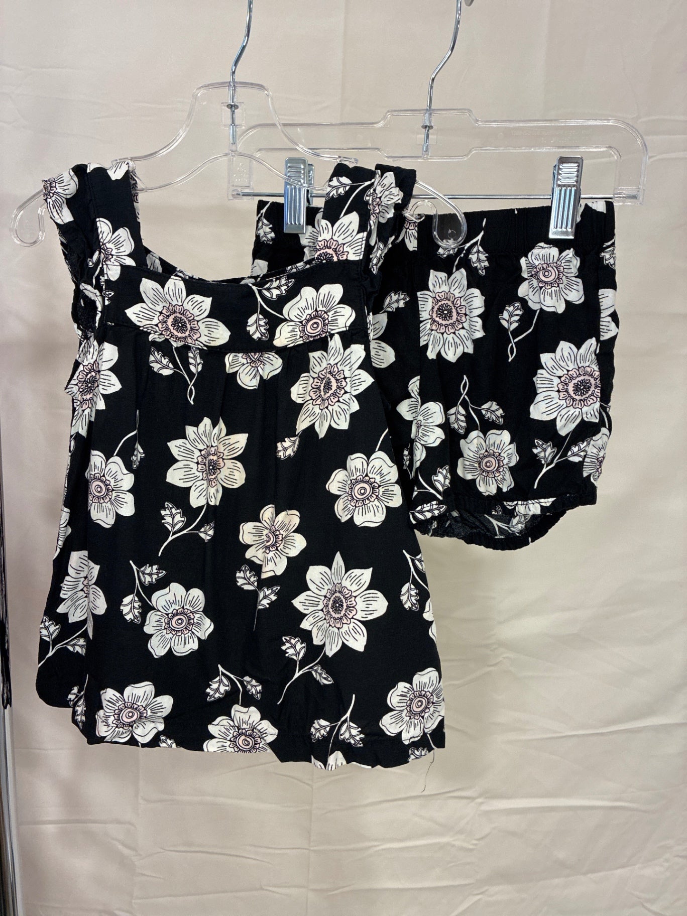 Carter's Outfit | Size 4T