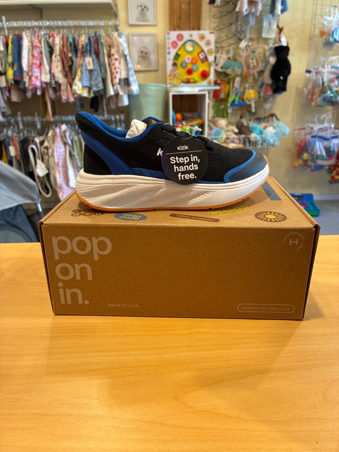 Kizik Sneakers NIB | Size Little Kids 12