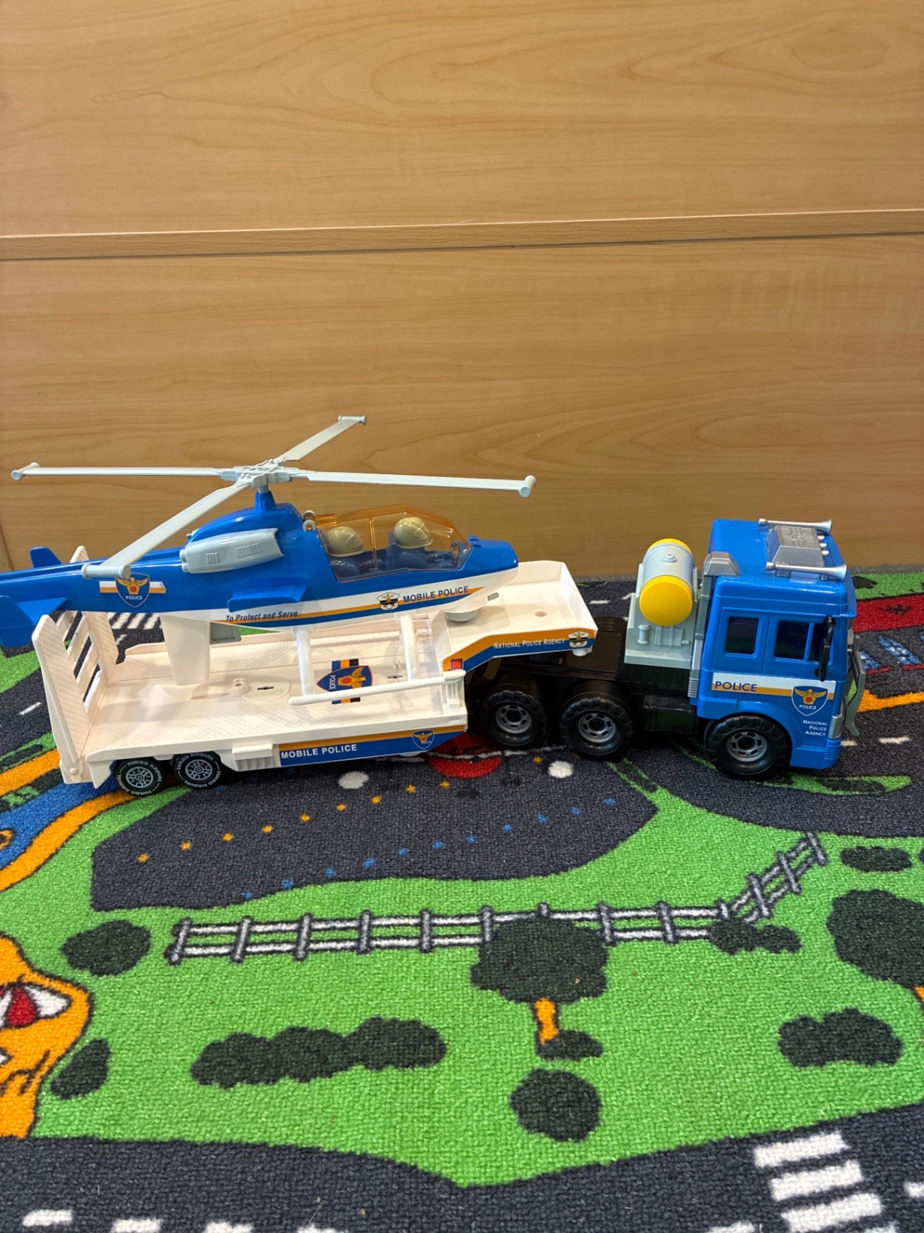 Small World Toys | Police Helicopter Transporter