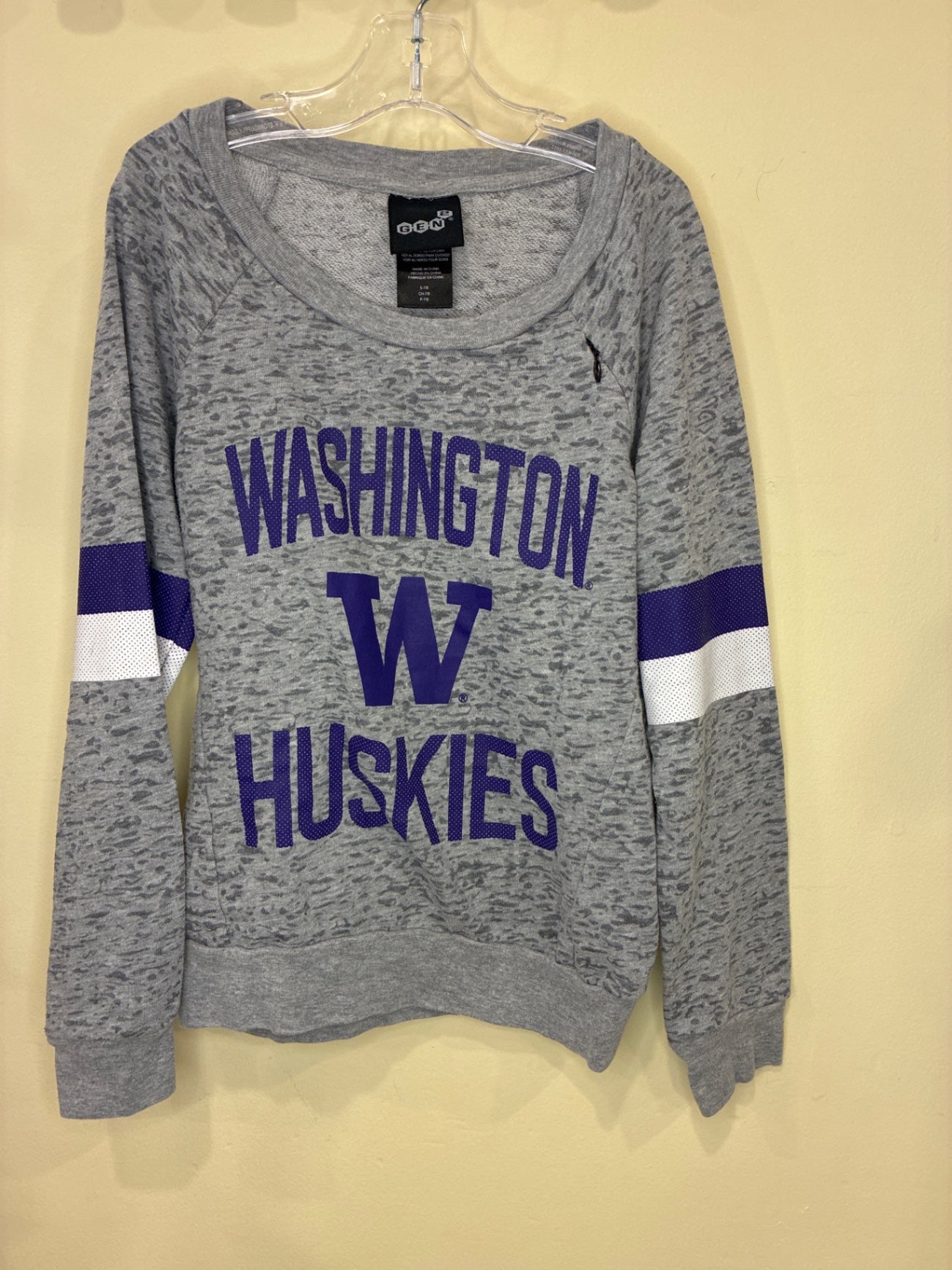 University of Washington (UW) Sweatshirt | Size 7/8